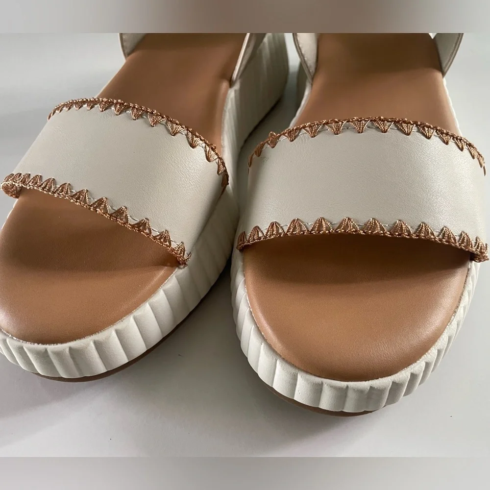 Dolce Vita Franca Ivory Wedge Sandal Cushioned Platform Size 9 NWT